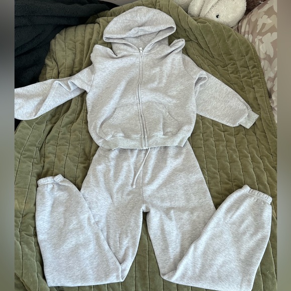 SKIMS Pants - Skims Sweat Set